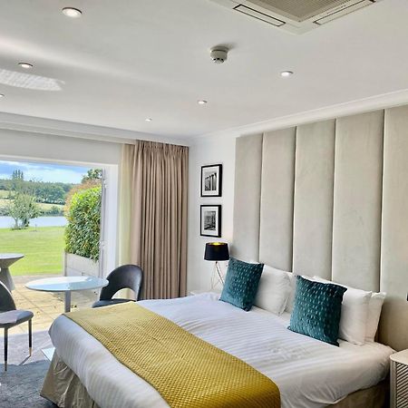 Lakeside Park Hotel&Spa Fishbourne  Eksteriør bilde