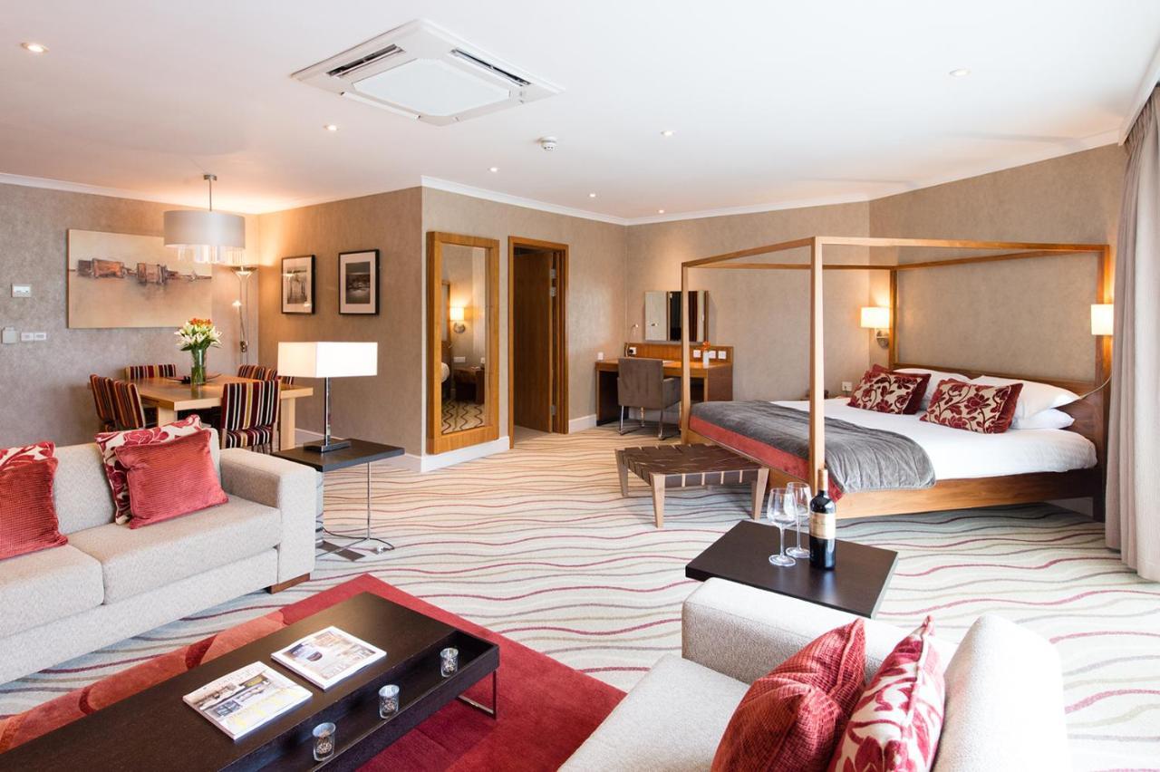 Lakeside Park Hotel&Spa Fishbourne  Eksteriør bilde