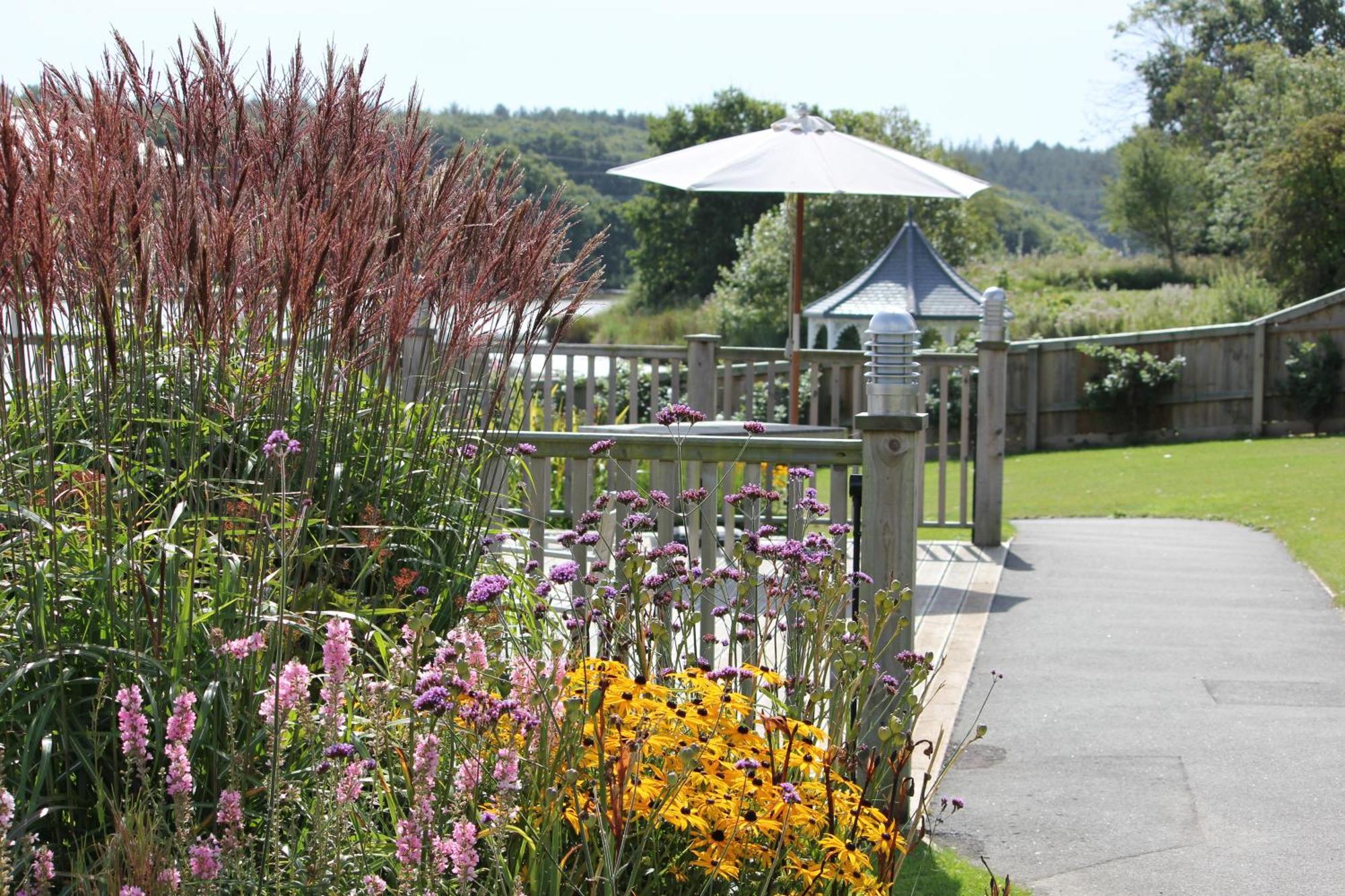 Lakeside Park Hotel&Spa Fishbourne  Eksteriør bilde